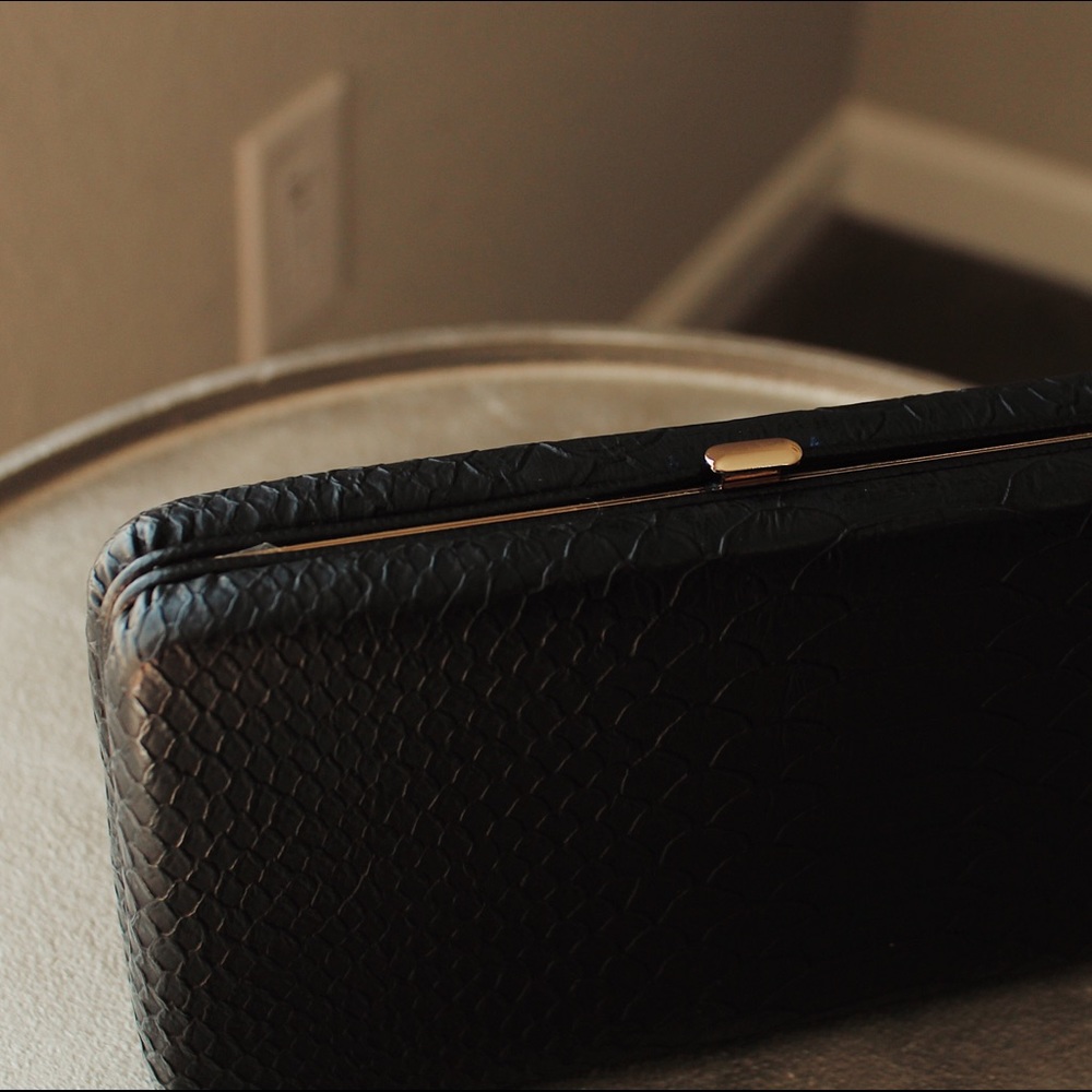 Black wallet